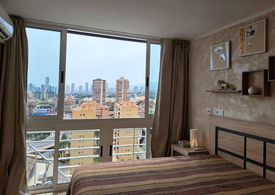Cozy Studio With Sea View Apartment Benidorm Luaran gambar